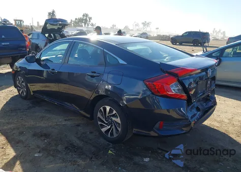 2018 Honda Civic Lx z USA, uszkodzony, nr VIN 2HGFC2F50JH501128